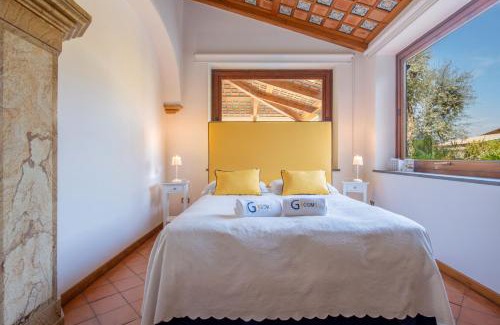 Sorrento Historic Centre Bed & Breakfast | Suite Lidia B&B: Oceanfront Bliss with Spa & Pool Access