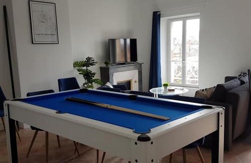 Castelnaudary Apartment | Suite Mermoz: Scenic Views, Pool & Family Friendly Amenities