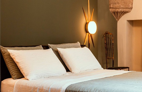 Centro Storico Bed & Breakfast | Inviting Suite No. 1: Family-Friendly with Breakfast Included