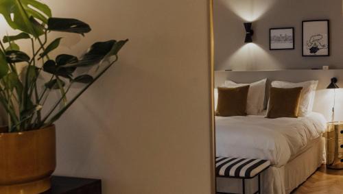 De Weteringschans Bed & Breakfast | Explore Suite No 7: Highly Rated with Restaurant Access