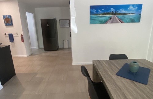 Little Mountain Apartment | Inviting Hillside Suite: Pet-Friendly with Breakfast Included