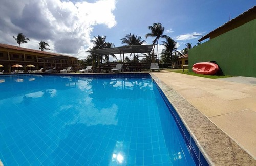 Canavieiras Apartment | Seafront Suite with Air Conditioning & Crystal-Clear Pool