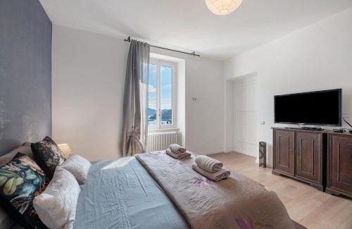 Moltrasio House | Suite panoramica in Guest House