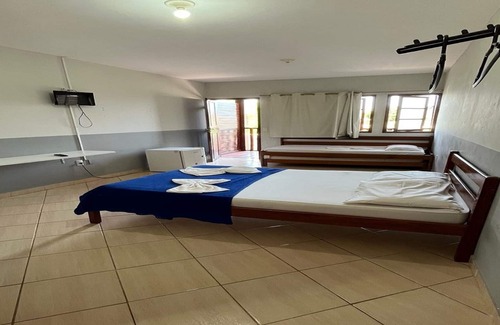 Praia do Morro Hotel | Inviting Suite Pousada Paraío: Family-Friendly Escape