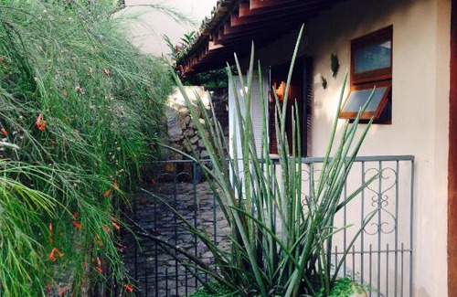 Portinho Cabin | Relax at Suite Praia da Feiticeira with Oceanfront Views