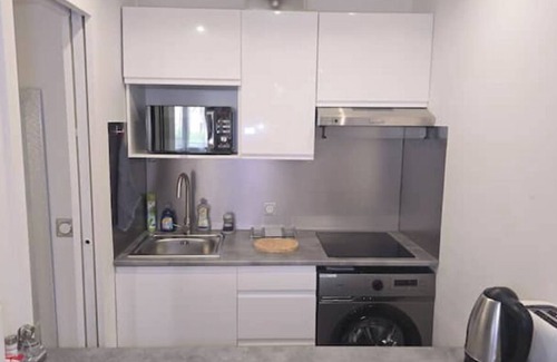 Faubourg de l'Arche Apartment | Suite Prestige Paris-La Défense Balcony-Terrace