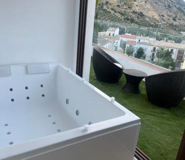 Albanchez de Magina Apartment | Dog-Friendly Getaway at Apartamentos Miramundos - Rated 9.3