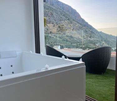 Albanchez de Magina Apartment | Dog-Friendly Getaway at Apartamentos Miramundos - Rated 9.3
