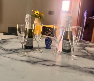 Bergamo Apartment | Elegant Suite Sinfonia: Rated 9.8, Pet & Child Friendly