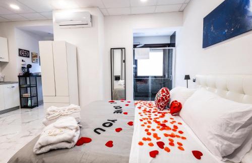 Casoria Apartment | Elegant SUITE SPACE by concept italy - Rated 9.5/10!