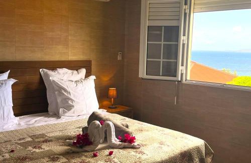 Trois-Rivieres Apartment | Beautiful Suite with Ocean View - Rated 9.8/10 by Guests