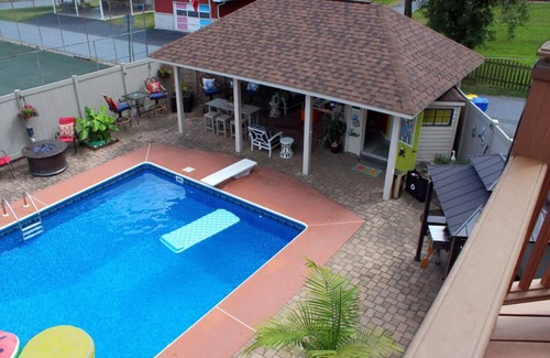 Bressler-Enhaut-Oberlin House | Unforgettable Suite Spot Summer Oasis with Private Pool