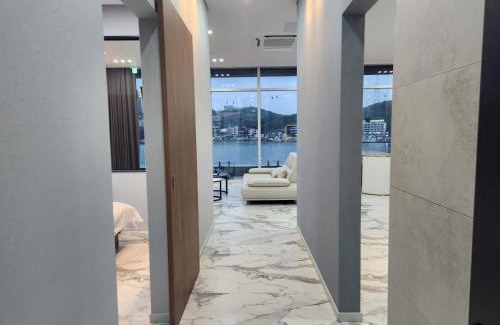 Yeosu Hotel | Enjoy Family-Friendly Comfort at Suite Stay Yeosu