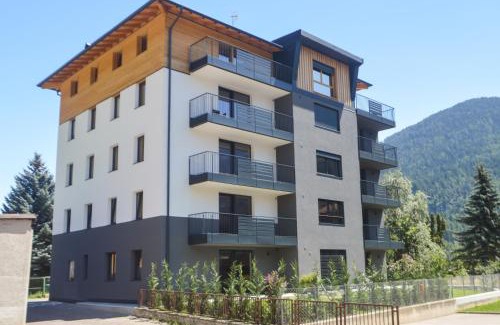 Male Apartment | Private Garden Suite Svaizer with Oceanfront Views