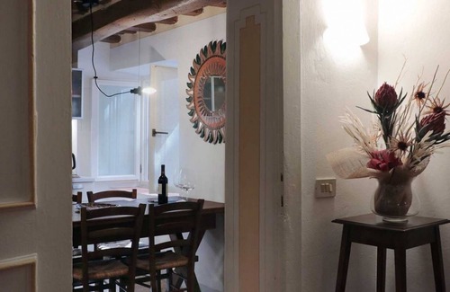 Pisa City Centre Apartment | Exceptional Suite Testamatta at Palazzo Roncioni - 10/10 Rating