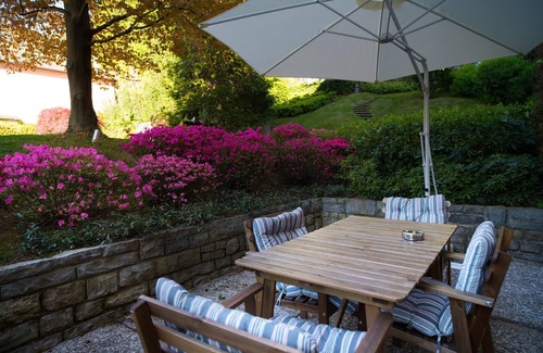 Faggeto Lario Apartment | Relaxing Suite "Tinca" with Pool Near the Lake