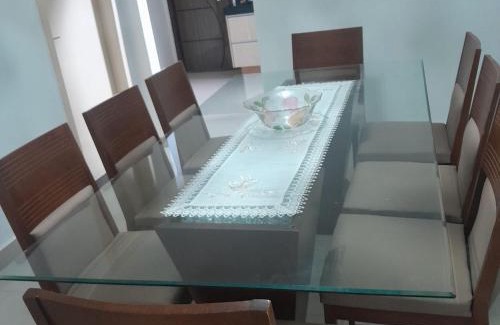 Jardim Comodoro House | Explore Ebony Queen 3 with a Fully Equipped Kitchen