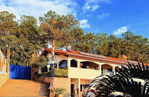 Amparo Apartment | Suite with 3 single beds - Between Serra Negra and Amparo