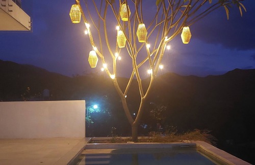 San Andres Huayapan Cottage | Tranquil Suite with Pool and Breathtaking Mountain View