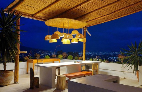 San Andres Huayapan Cottage | Tranquil Suite with Pool and Breathtaking Mountain View