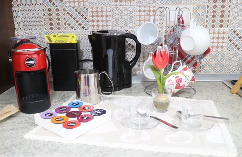 Oria Apartment | Inviting Suite with Panoramic Balcony & Breakfast Included