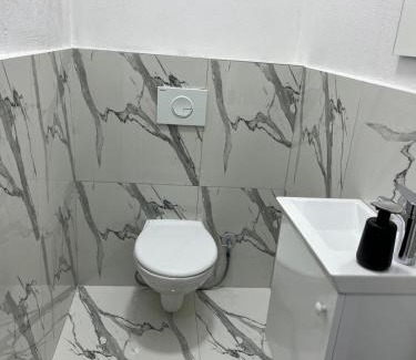 Mitrovicë Apartment | Suite