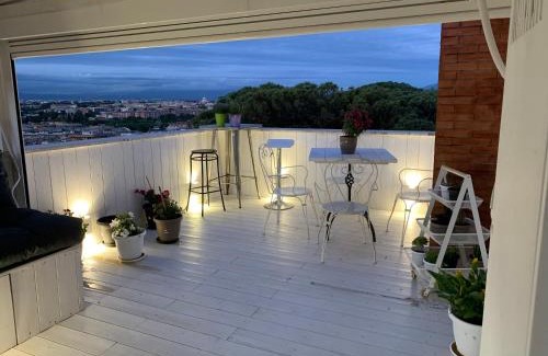 Monteverde Nuovo Apartment | Relaxation Awaits at SuiteFrattini Private Spa Rooftop