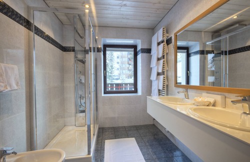 Solda Hotel | Book Your Stay at Suitehotel Gampen - Rated 9.6/10!