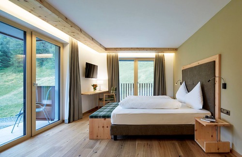 Solda Hotel | Book Your Stay at Suitehotel Gampen - Rated 9.6/10!