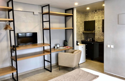 Gauthier Apartment | Welcome to SuiteLoc Apparthotel: Family-Friendly Getaway