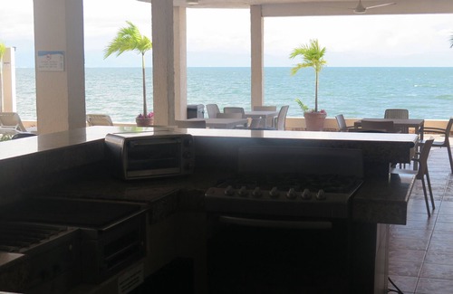 Bucerias Apartment | Ocean Front Suites Atlas: Family-Friendly with Pool & Spa