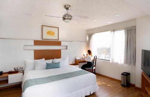 Coyoacan Hotel | Guest-Rated Suites Coben: Family-Friendly Apartment Comfort