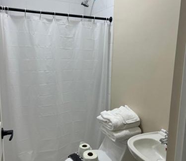 Juarez Municipality Apartment | Family-Friendly Suites González with Pool & Hot Tub Awaits