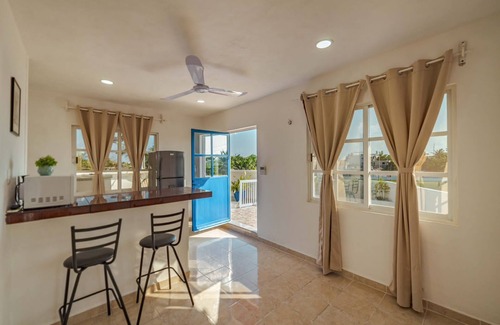 Colonia Meteorologico Apartment | Relax in Suites Ha with a Beautiful Terrace & Spa Access