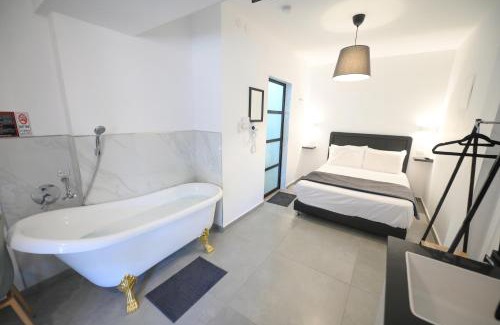 Qiryat Shemona Hotel | Oceanfront Suites in the Galilee with Hot Tub & Breakfast