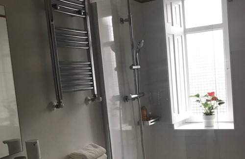 Irun Bed & Breakfast | Suites Mendibil Irun
