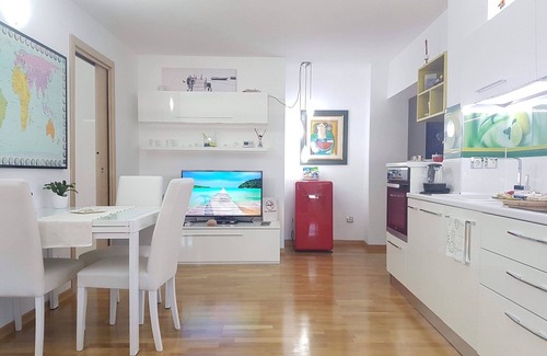 Iasi Condo | Comfortable Suites "OASI" with Spa & Family-Friendly Amenities