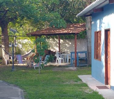Cabo Frio House | Cozy Suites for Couples near Praça Oswaldo Cruz