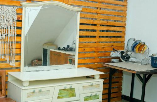 Anuradhapura Apartment | Sujee's Guest House