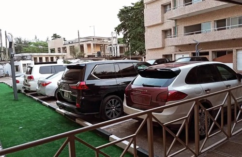 Ikoyi Apartment | Discover MacDonald Apartments: Family-Friendly Retreat with Pool