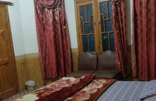 Sandspit Hotel | Inviting Stay at Sujo Land Hotel in Minapin Nagar