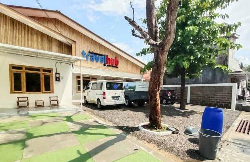 Rendeh Hotel | Discover Sukawana Guest House Mitra RedDoorz - 8/10 Rated