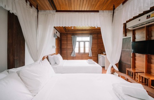 Mueang Kao Hotel | Relaxing Sukhothai Garden: Spa & Breakfast Awaits You