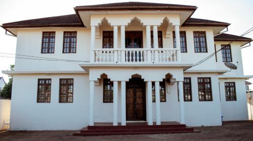 Zanzibar Town Bed & Breakfast | Explore Sulkhan Serviced Apartment with Ocean Views & More