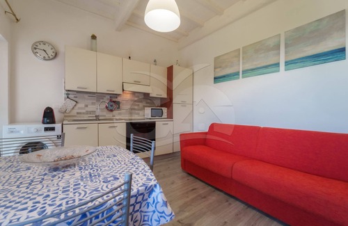 Campo nell'Elba Apartment | Enjoy Breakfast and Family Comfort at Sulla Valle di Seccheto
