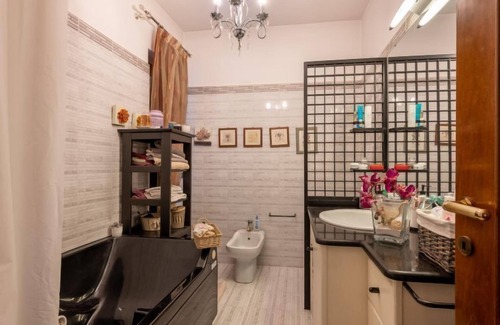 Casale Corte Cerro House | Discover Sulle Colline Casalesi: Oceanfront Family Retreat