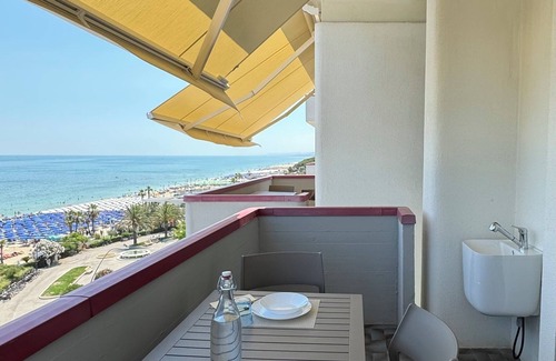 Alba Adriatica Apartment | Sulmare Studios - Molocali Sea View