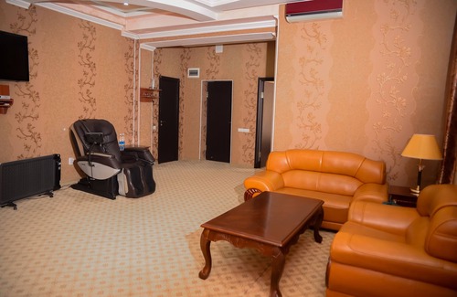 Jalal-Abad Hotel | Discover Sultan Jalal-Abad: Family-Friendly with Pool & Breakfast