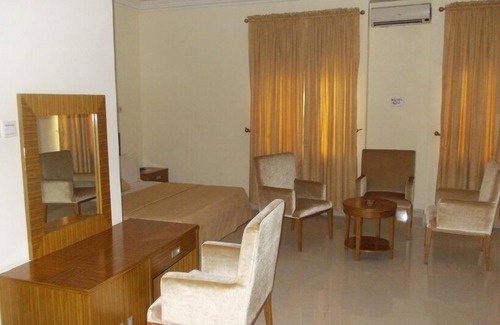 Kano Hotel | Sultanate Suites GRA Kano