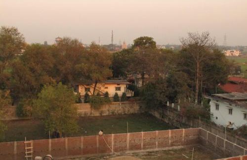 Bodh Gaya House | Budget-Friendly Stay at Suma Guest House, Rated 8/10